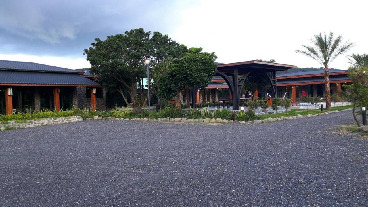 โฟร์ซีซั่น วิลลา Villa ย่านเมืองเก่าเฮ้งชุน ภายนอก รูปภาพ